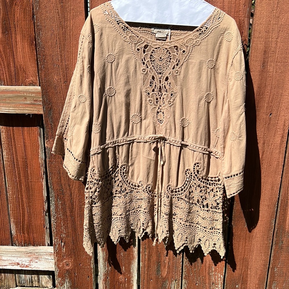 NEW WITH TAG. Miss Kelly 1999 3/4 sleeve boho blouse. Size xxl. Retails $68